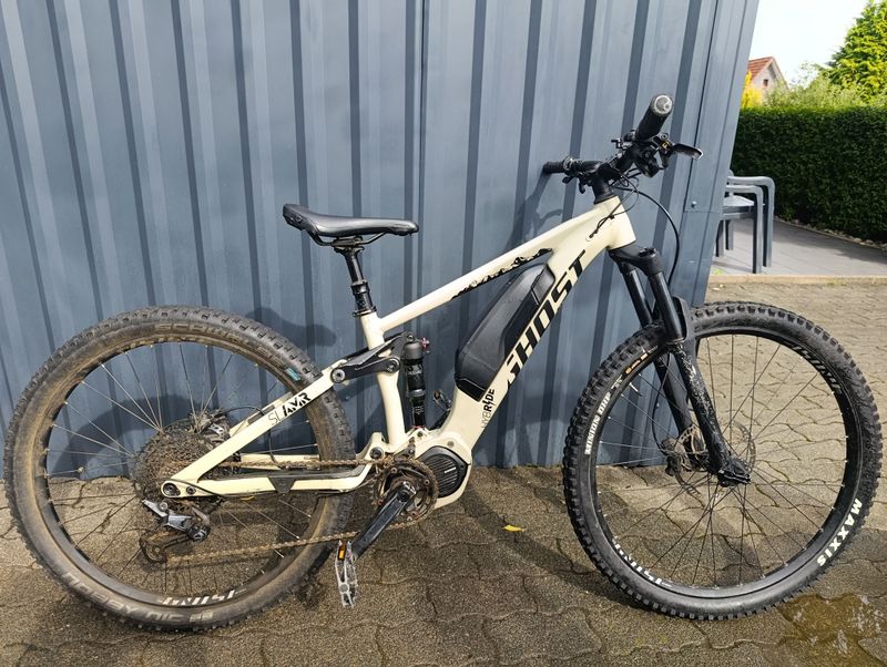 Used Ghost Hybride SLAMR S1.7+ 2019 2019 MTB