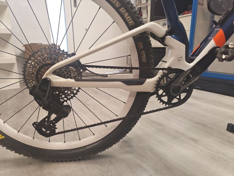 Used Berria MAKO PRO XT 2025 2025 Mountainbike, Blue, 29 — image 2 of 9