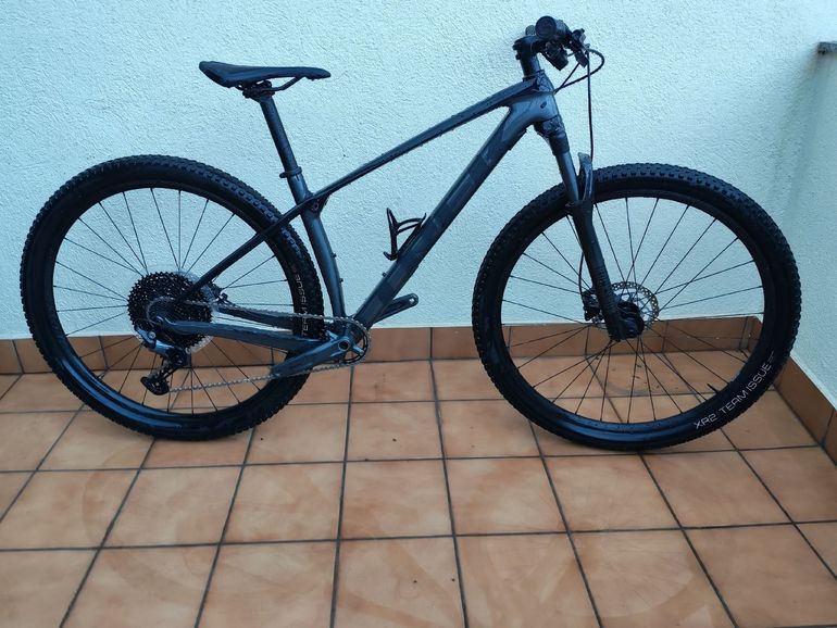 Used Trek Procaliber 9.5 2022 2022 Mountainbike, Black, 29 — image 22 of 34