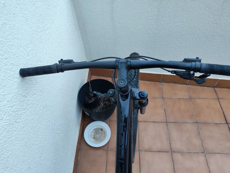 Used Trek Procaliber 9.5 2022 2022 Mountainbike, Black, 29 — image 23 of 34