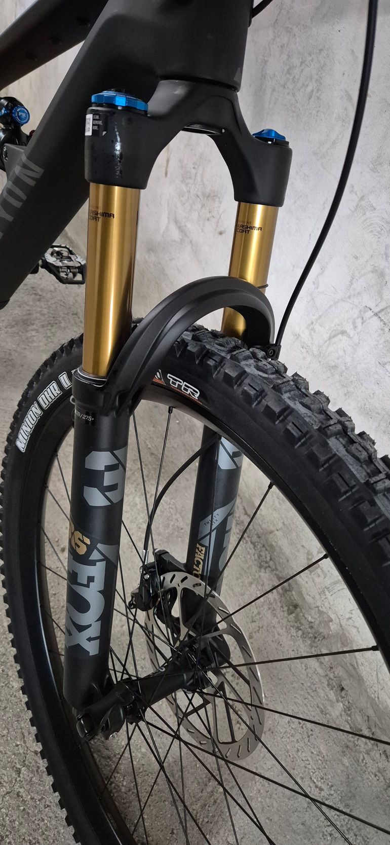 Canyon Spectral CF 9 2025 2025 Mountainbike de segunda mano, Negro — imagen 5 de 14