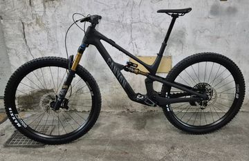 Canyon Spectral CF 9 2025 2025 Mountainbike de segunda mano, Negro — imagen 2 de 14