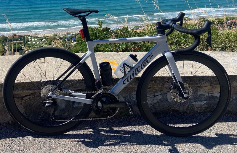 Tweedehands Wilier Filante SL SHIMANO 105 Di2 2023 2023 Road & Gravel