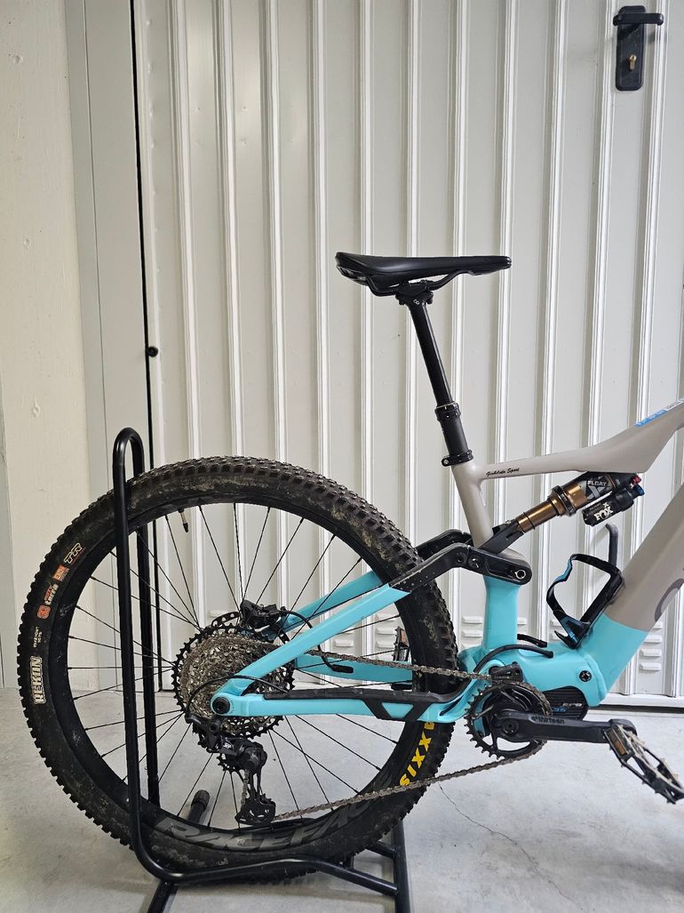 Gebrauchtes Orbea RISE H15 2022 2022 Mountainbike, Hellgrau, 29 — Bild 3 von 9
