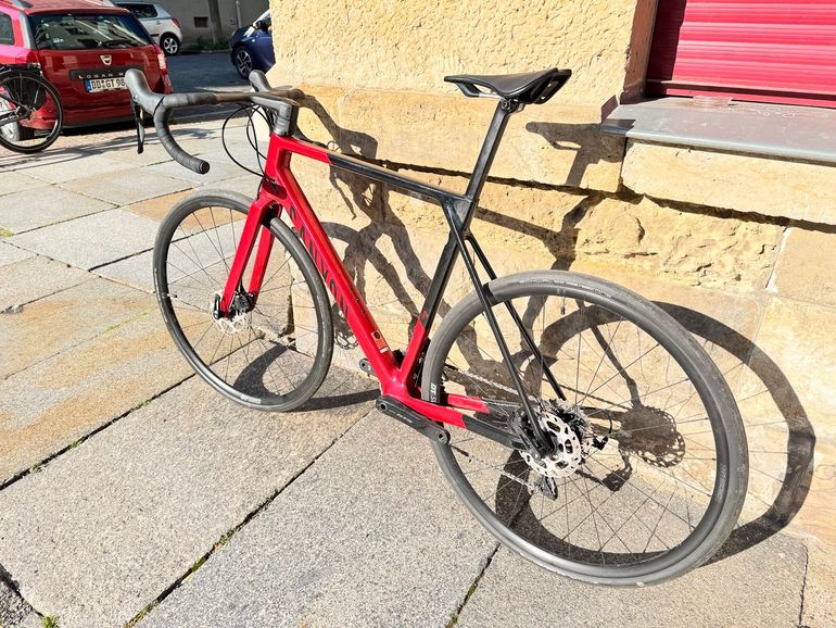 Použité Canyon Ultimate CF SL 7 2025 2025 Road & Gravel — obrázek 5 z 6