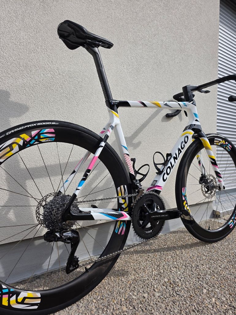 Used Colnago V4RS Shimano Dura Ace Di2 2025 Road & Gravel, White — image 4 of 5