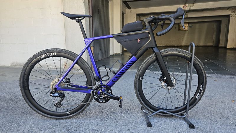 Used Canyon Grail CF SLX 8 Di2 2025 2025 Road & Gravel