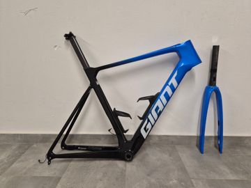 Giant Propel Advanced Pro 0 2024 Frameset 2024 Road & Gravel d'occasion — image 1 sur 6