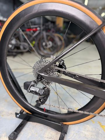 Używany Scott Foil RC 20 2022 2022 Road & Gravel — zdjęcie 12 z 26