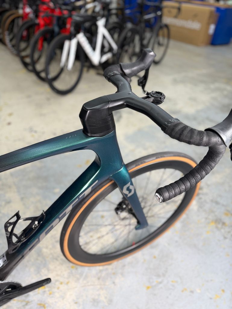 Używany Scott Foil RC 20 2022 2022 Road & Gravel — zdjęcie 9 z 26