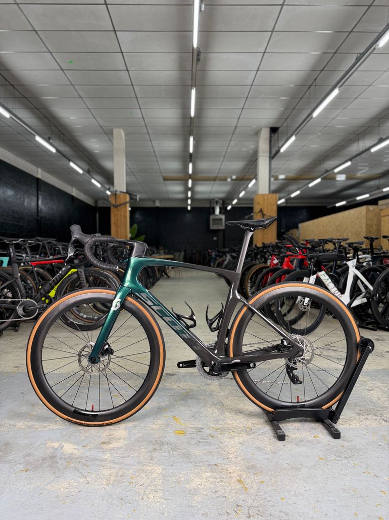 Używany Scott Foil RC 20 2022 2022 Road & Gravel — zdjęcie 20 z 26