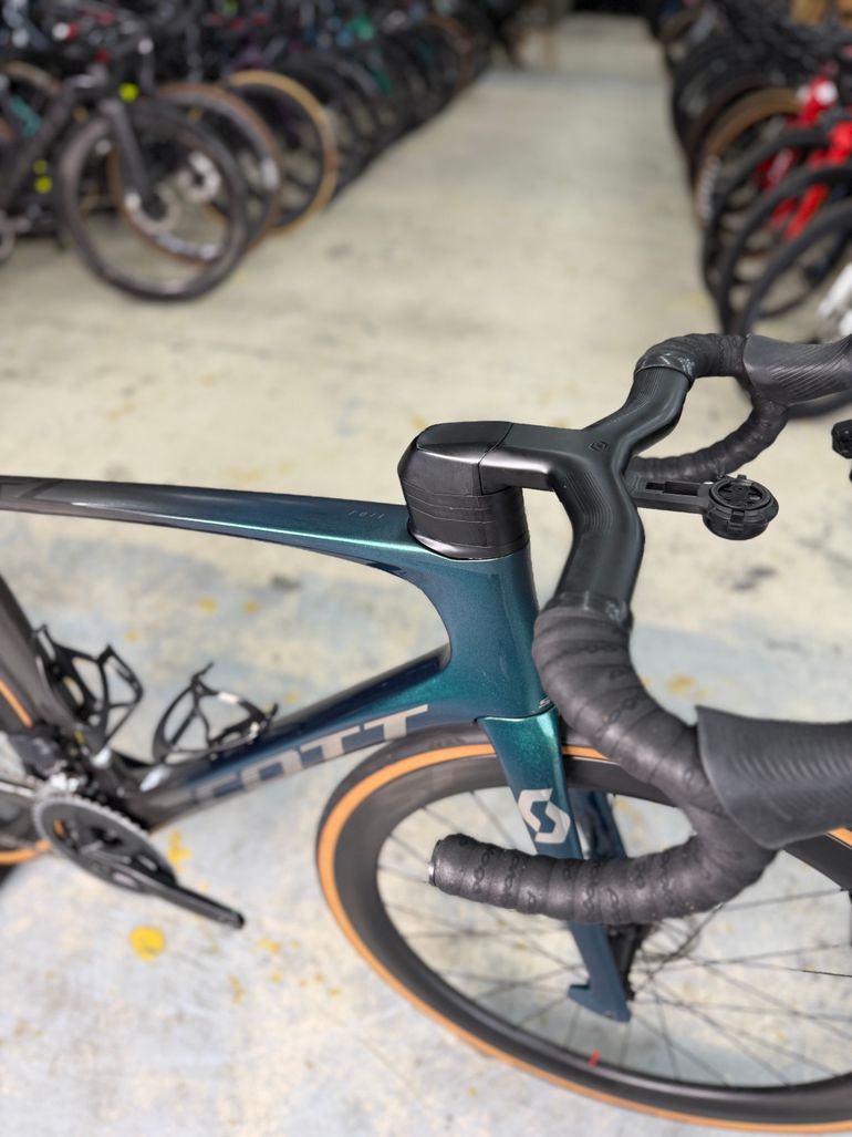 Używany Scott Foil RC 20 2022 2022 Road & Gravel — zdjęcie 7 z 26