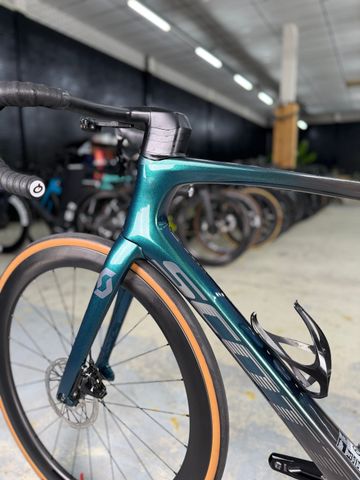 Używany Scott Foil RC 20 2022 2022 Road & Gravel — zdjęcie 23 z 26