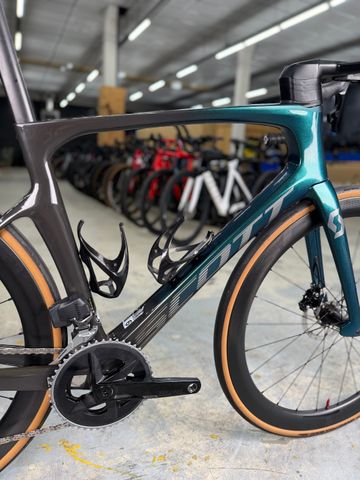 Używany Scott Foil RC 20 2022 2022 Road & Gravel — zdjęcie 15 z 26