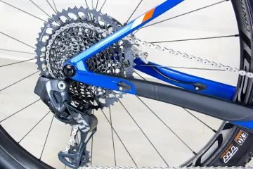 Used Pivot LES SL 2023 Mountainbike, Blue — image 5 of 15
