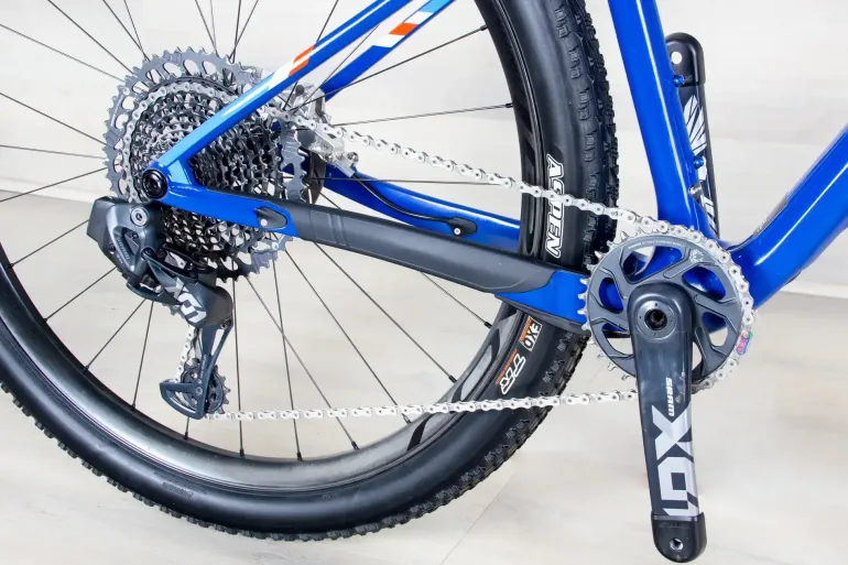 Used Pivot LES SL 2023 Mountainbike, Blue — image 4 of 15