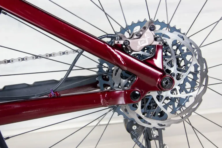 Used Norco Optic C2 2022 Mountainbike, Red — image 13 of 18