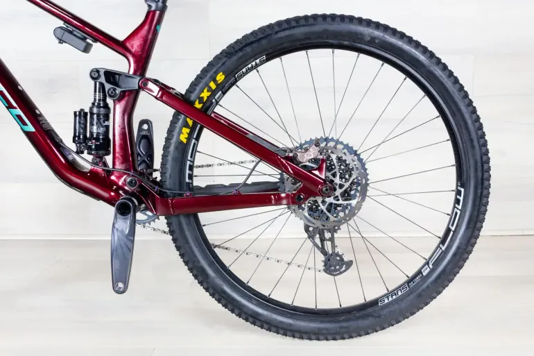 Used Norco Optic C2 2022 Mountainbike, Red — image 12 of 18