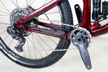 Used Norco Optic C2 2022 Mountainbike, Red — image 4 of 18