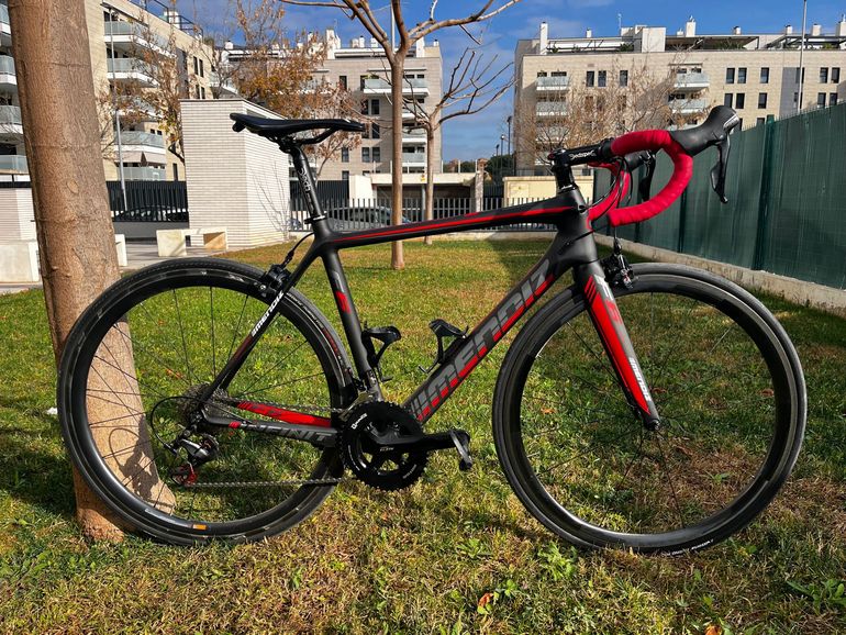 Used Mendiz F6 Shimano 105 2016 Road & Gravel, Red — image 2 of 10
