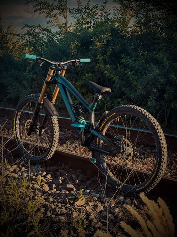 Gebrauchtes YT Industries Tues CORE 2 27 2023 2023 Mountainbike, Schwarz, 27.5 — Bild 8 von 8