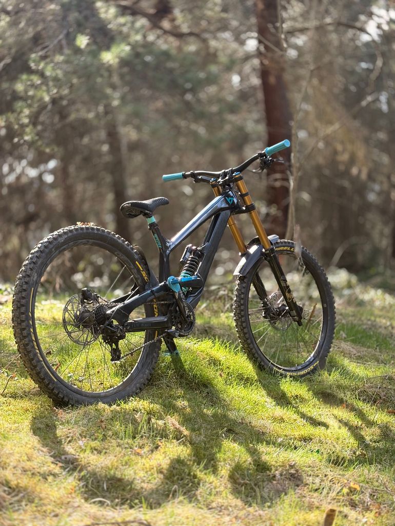Gebrauchtes YT Industries Tues CORE 2 27 2023 2023 Mountainbike, Schwarz, 27.5 — Bild 3 von 8