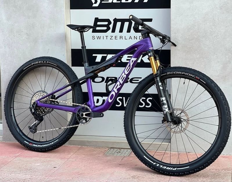 Použité Orbea Oiz M-Team AXS 2027 2027 MTB