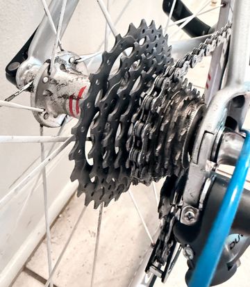 Used Trek Madone 6.5 2009 2009 Road & Gravel, Light Gray — image 16 of 20