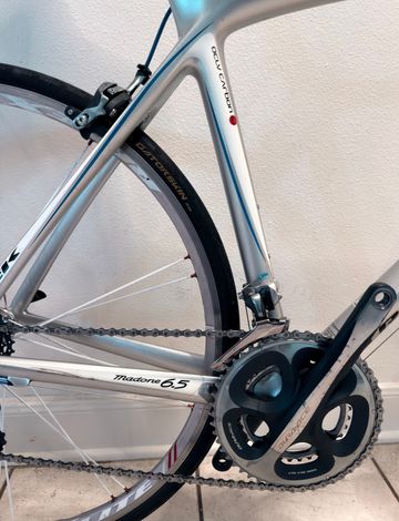 Used Trek Madone 6.5 2009 2009 Road & Gravel, Light Gray — image 7 of 20