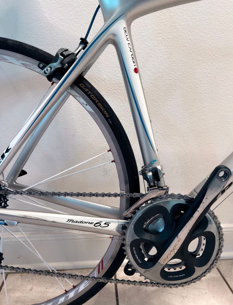 Used Trek Madone 6.5 2009 2009 Road & Gravel, Light Gray — image 7 of 20