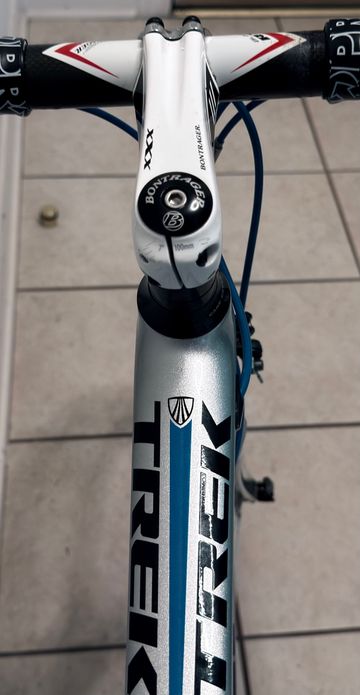 Used Trek Madone 6.5 2009 2009 Road & Gravel, Light Gray — image 10 of 20