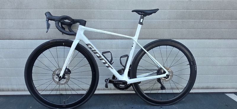 Used Giant TCR Advanced Pro 0 Di2 2025 2025 Road & Gravel