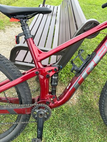 Used Trek Top Fuel 8 2022 2022 Mountainbike, Red, 29 — image 3 of 4