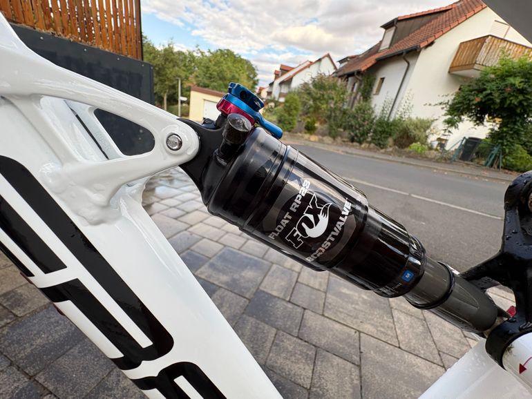 Used Lapierre 514 2009 Mountainbike, White — image 2 of 6