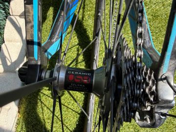 Used BMC Custom Shimano Ultegra Di2 2014 Road & Gravel, White — image 10 of 18