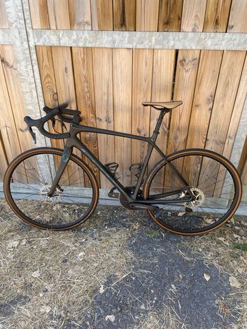 Scott Addict SE disc 2020 2020 Road & Gravel usato, Nero — immagine 2 di 6