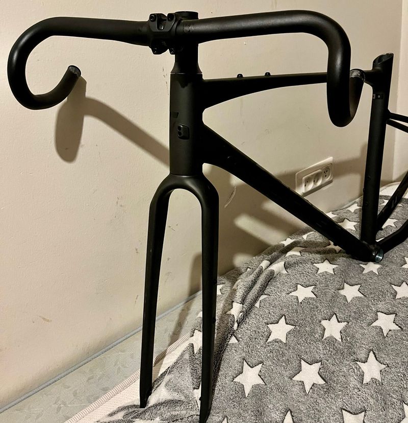 Used Giant Revolt 0 2026 Frameset 2026 Road & Gravel