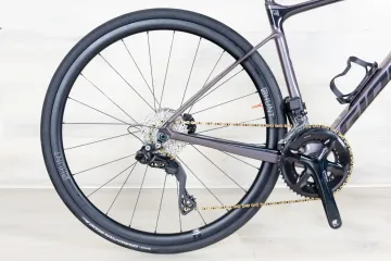 Used Giant Defy Advanced 1 2023 Road & Gravel, Light Gray — image 3 of 15