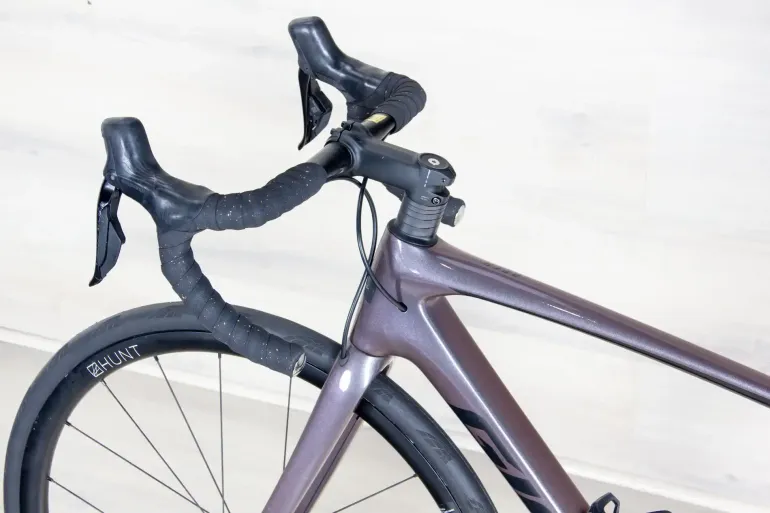 Used Giant Defy Advanced 1 2023 Road & Gravel, Light Gray — image 15 of 15