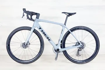 Used Trek Domane SL 7 2023 Road & Gravel, Light Gray — image 9 of 15