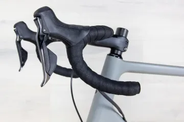 Used Factor O2 2020 Road & Gravel, Light Gray — image 14 of 15