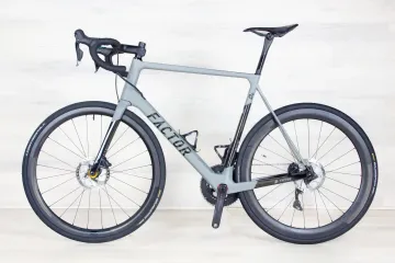 Used Factor O2 2020 Road & Gravel, Light Gray — image 9 of 15