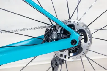 Used BMC Roadmachine 01 TWO 2024 Road & Gravel, Blue — image 12 of 19