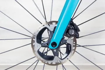 Used BMC Roadmachine 01 TWO 2024 Road & Gravel, Blue — image 14 of 19