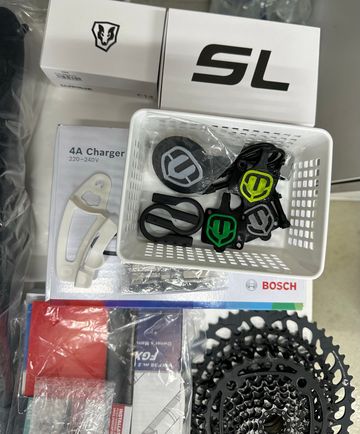 Used Mondraker LEVEL XR 2023 2023 Mountainbike, Green — image 31 of 37
