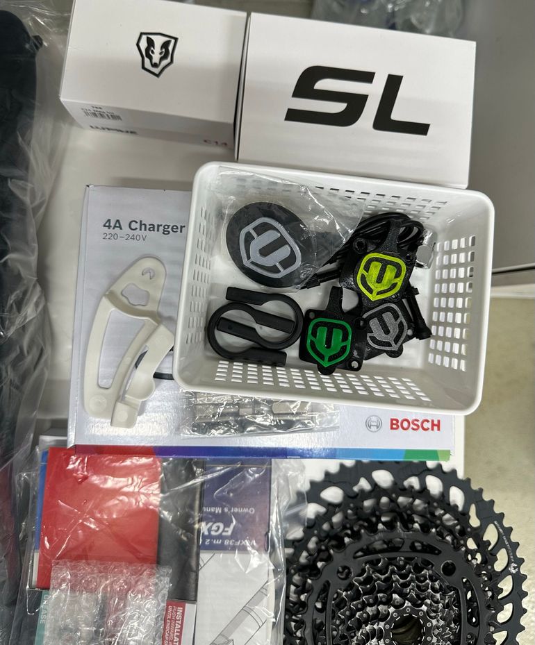 Used Mondraker LEVEL XR 2023 2023 Mountainbike, Green — image 31 of 37
