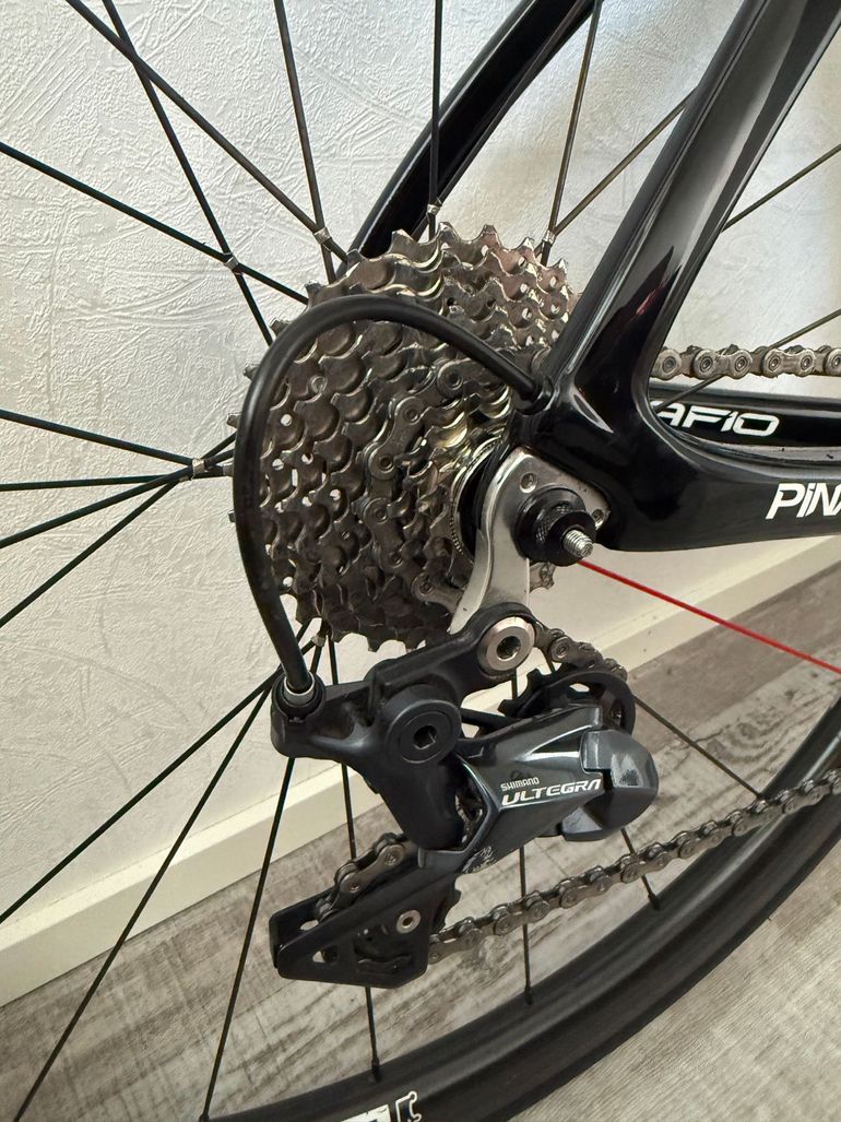 Used Pinarello F10 Shimano Ultegra 2019 Road & Gravel, Black — image 7 of 16