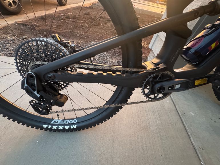 Used Canyon Spectral CF 9 2025 2025 Mountainbike, Black, 29, 27.5 — image 4 of 10