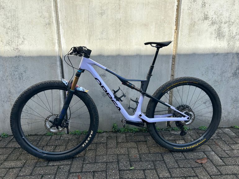 Brugt Orbea OIZ M-PRO 2024 2024 Mountainbike — billede 2 af 4