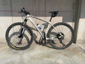 Used Specialized Custom SRAM GX 2015 Mountainbike, White — image 2 of 5